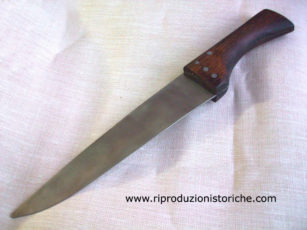 Coltello t.39 Montefortino d’Arcevia (AN)